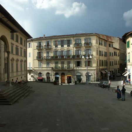 Cecchi's Old Home Arezzo Esterno foto