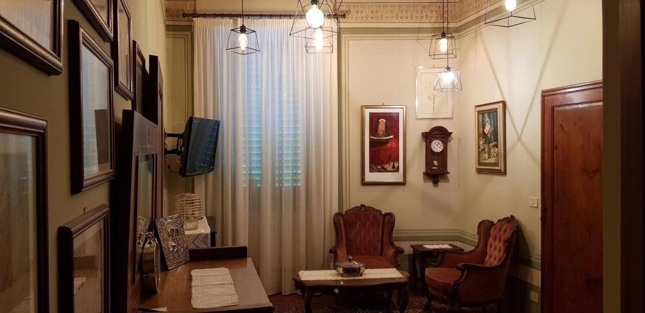 Cecchi's Old Home Arezzo Esterno foto
